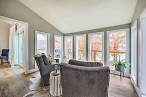 Lakefront Rogers Getaway w/ Hot Tub & Deck!