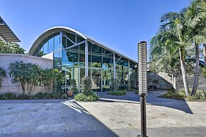 Modern Irvine Condo w/ Pool - 7 Mi to Beach!