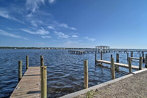 Gulf Shores Condo: Private Balcony & Beach Views!