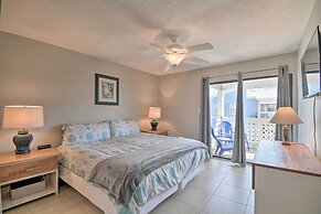 Gulf Shores Condo: Private Balcony & Beach Views!