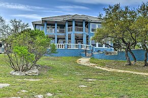 Sprawling Mico Retreat w/ Panoramic Views!