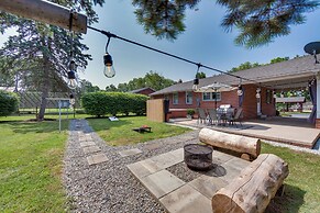 Marietta Home w/ Private Hot Tub, Pool Table!