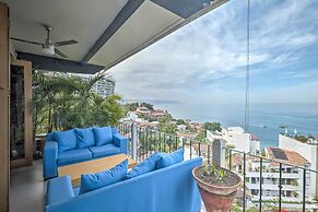 Puerto Vallarta Condo w/ Pool - Walk to La Playa!