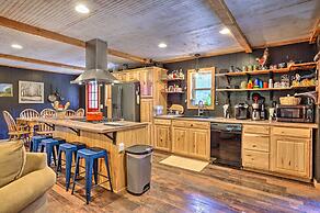 Hike On-site: Classic Cabin Nature Retreat
