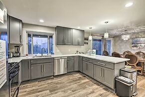 Spacious Kent Home ~ 17 Mi to Dtwn Seattle!