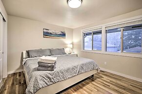 Spacious Kent Home ~ 17 Mi to Dtwn Seattle!