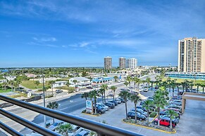 Sleek Beachfront Getaway w/ Community Perks!