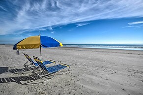 Sleek Beachfront Getaway w/ Community Perks!