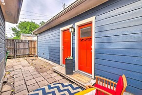 Central & Cozy Houston Studio - Pets Welcome!