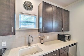 Central & Cozy Houston Studio - Pets Welcome!