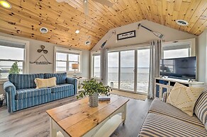 Charming Modern Cottage on Houghton Lake!