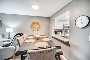 Stylish Fort Myers Condo ~ 2 Mi to Beaches!