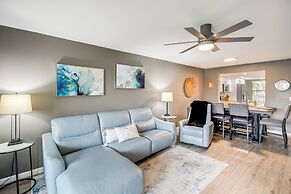 Stylish Fort Myers Condo ~ 2 Mi to Beaches!