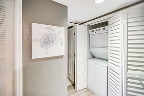 Stylish Fort Myers Condo ~ 2 Mi to Beaches!