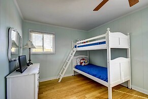 Ocean Isle Beach Home w/ Canal Views!