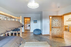 Spacious Fairplay Log Home w/ Patio & Fire Pit!