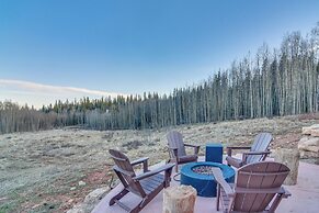 Spacious Fairplay Log Home w/ Patio & Fire Pit!