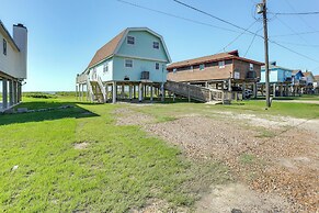 Ocean Access + BBQ Pit: Surfside Beach Family Home