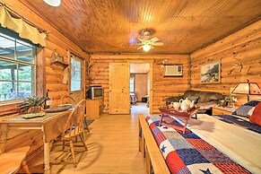 'cedar Falls Cabin 4': Nestled by Honey Creek