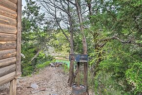 'cedar Falls Cabin 4': Nestled by Honey Creek