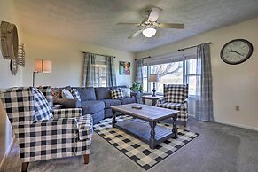 Charming East Bernstadt Retreat < 6 Acre Farm!