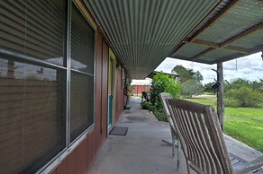 Charming Carmine Studio w/ Pond On 60-acre Farm!