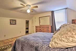 Pet-friendly Roxbury Farmhouse on 350 Acres!