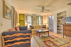 Pet-friendly Roxbury Farmhouse on 350 Acres!