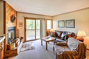 Condo on First Green w/ Deck at Schuss Mountain!