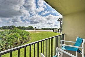 Sun-soaked Condo w/ Balcony - Steps to Beach!