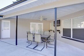 Spacious Largo Retreat: Private Pool & Yard!