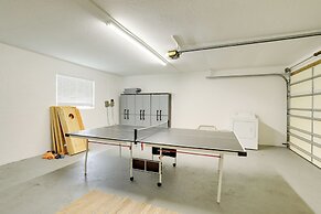 Spacious Largo Retreat: Private Pool & Yard!