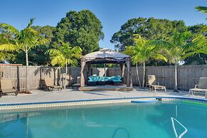 Spacious Largo Retreat: Private Pool & Yard!