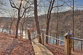 Pet-friendly Grand Lake House w/ Dock & Kayaks!
