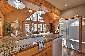 Pet-friendly Grand Lake House w/ Dock & Kayaks!
