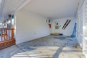 Lakefront Gem w/ Screened Porch + Game Room!