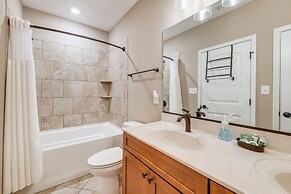 Lake Anna Home w/ Dock & Private Shoreline!