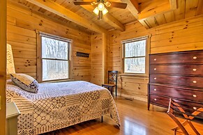 Cozy Winter Retreat: Great Location & Pet Friendly