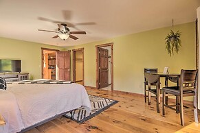 Pool, Games + Sauna: Mount Joy Countryside Cabin