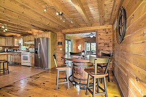 Pool, Games + Sauna: Mount Joy Countryside Cabin