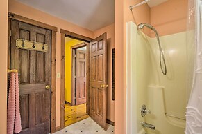 Pool, Games + Sauna: Mount Joy Countryside Cabin