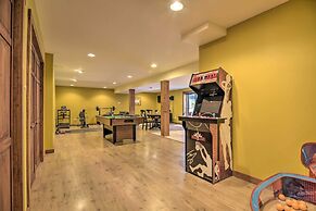 Pool, Games + Sauna: Mount Joy Countryside Cabin