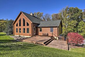 Pool, Games + Sauna: Mount Joy Countryside Cabin