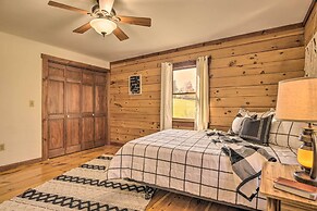 Pool, Games + Sauna: Mount Joy Countryside Cabin