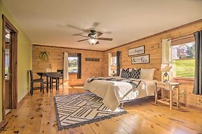 Pool, Games + Sauna: Mount Joy Countryside Cabin