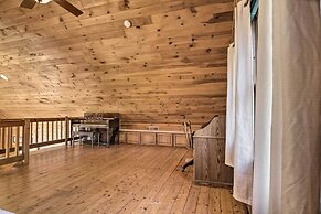 Pool, Games + Sauna: Mount Joy Countryside Cabin