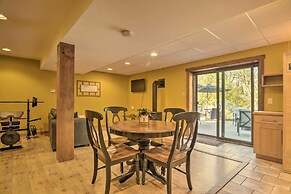 Pool, Games + Sauna: Mount Joy Countryside Cabin