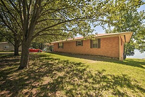 Waterfront Tennessee Home on Kentucky Lake w/ Deck