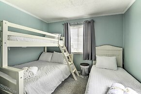 Cozy Ocean Isle Beach Condo, Steps to the Beach!