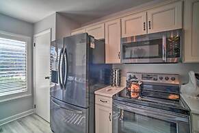 Steps to Pool & Beach: St. Helena Island Escape!